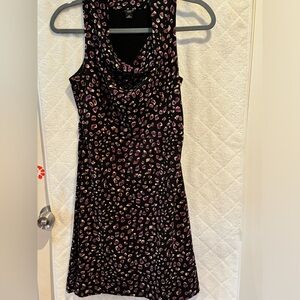 Like new gorgeous dress with thick cotton like material dress for sale